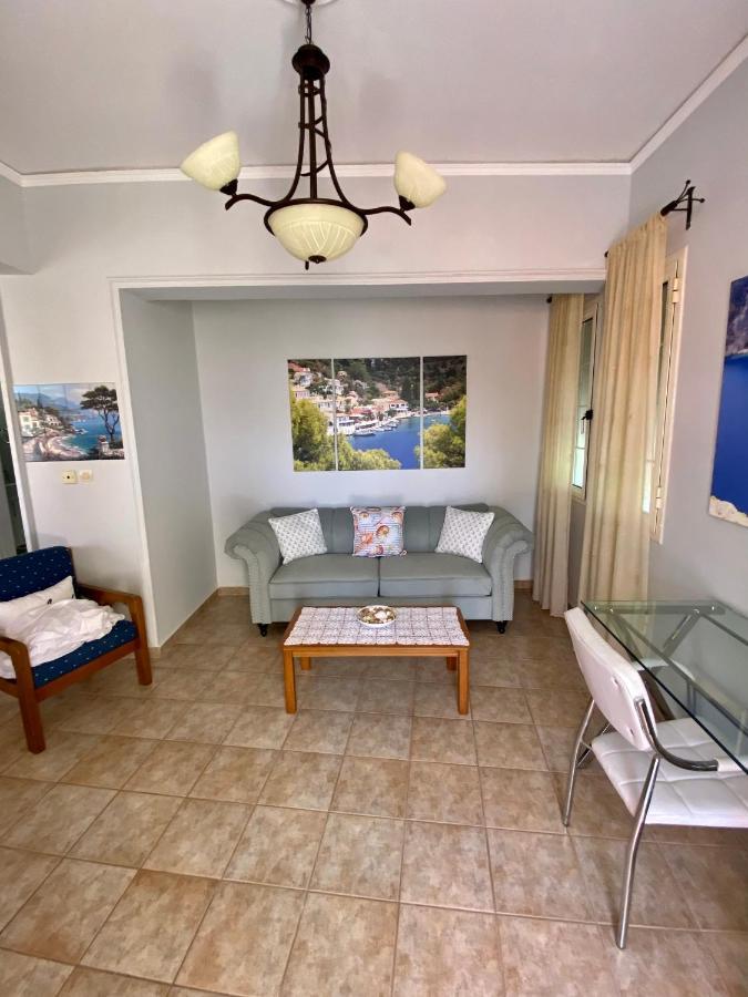 Gallery Apartments Lixouri Exterior foto